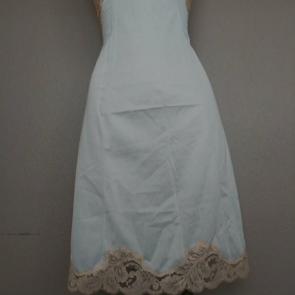 Vintage Lace Slip Dress - Picture 3 of 4
